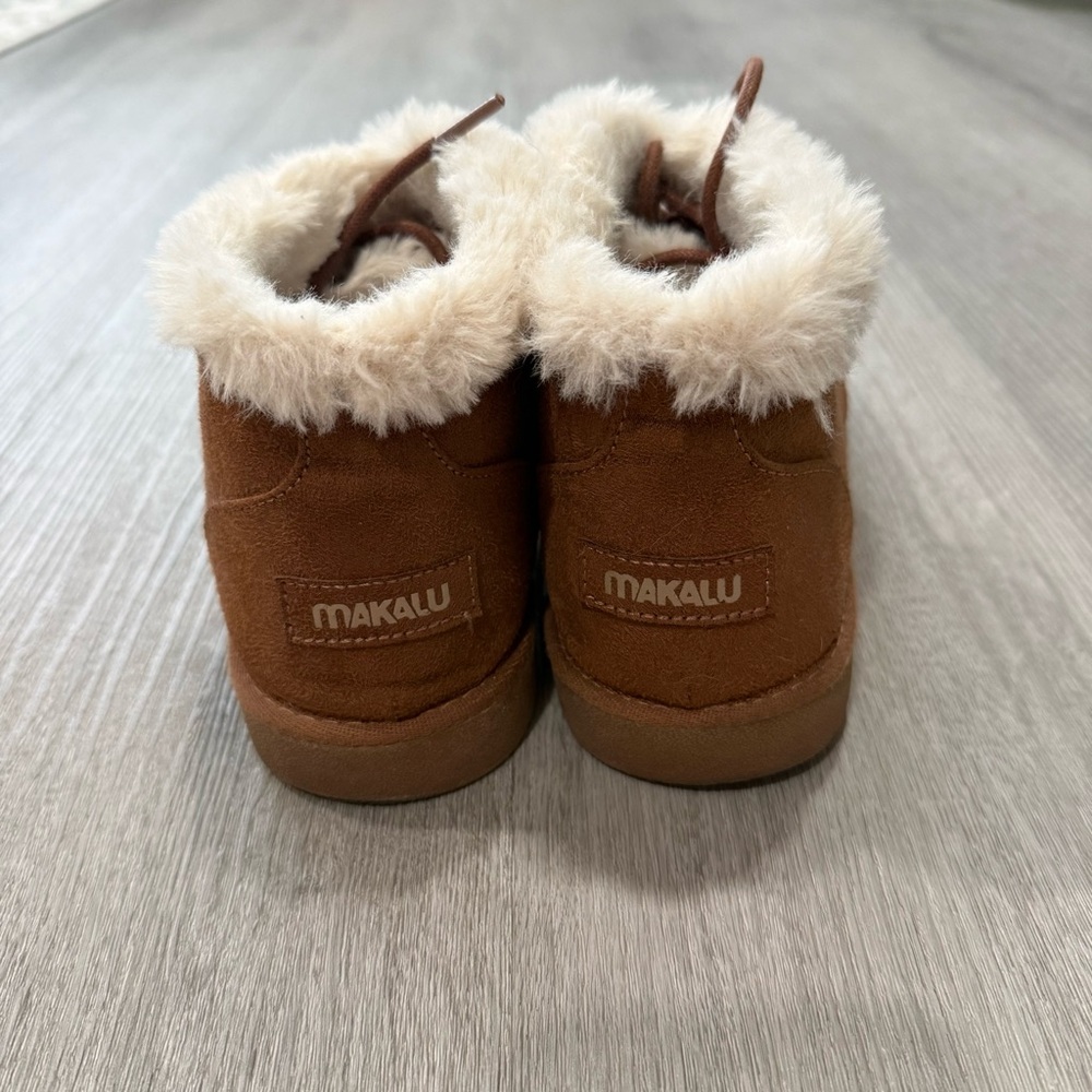 Brown Lace Up Boots with Faux Fur Lining - Picture 2 of 5